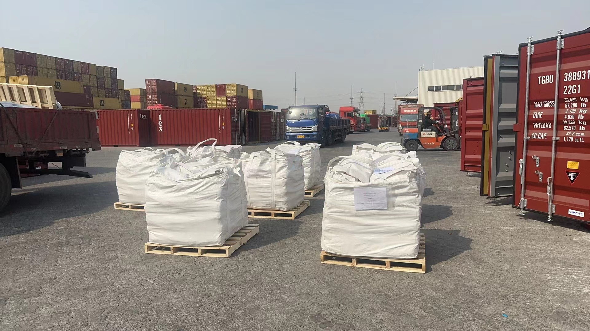 出口20吨锆刚玉zirconia alumina到哥伦比亚